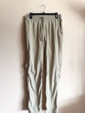 All in motion beige active pants (men’s small)